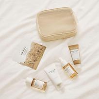 Madagascar Centella Travel Pouch Set beige