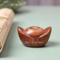 Lightning-Struck Jujube Wood Handcraft – Stress-Relief Wooden Carving with Natural Wood Handle brown