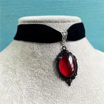 Gothic Vampire Cameo Pendant Choker Velvet Necklace for Women  Pagan Witchcraft Jewelry Girls Gifts Creative Punk Choker violetinė