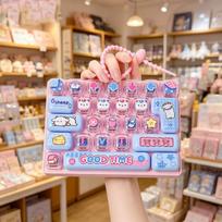 26‑Key Fidget Keychain Candy Color Cartoon Keycap Clicker Anti‑Stress Pressure Relief Hand Toy Bag Pendant Party Gift white
