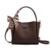 Minimalist Crossbody Bag Versatile Women 's Handbag Fashion Pu Leather Bucket Bag  Outdoor ruda