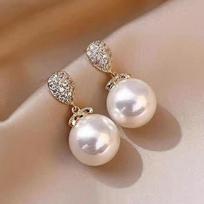 French Style Imitation Pearl Rhinestone Stud Earrings Minimalist Luxury Jewelry For Women 1 pair gray