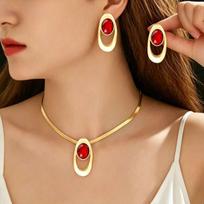 Trendy Herringbone Chain Black and Gold Oval Pendant Choker Double Layer Hollow Geometry Stud Earrings Fashion Outfits for Women brown