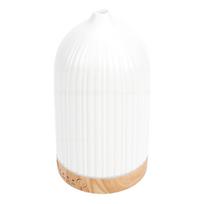200ML eterinių aliejų difuzorius Nešiojamas aromaterapijos difuzorius Tylus drėkintuvas su medžio rašto pagrindu 7 spalvų LED lemputės