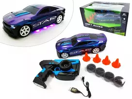 Madej RC automobilis 2.4 GHz driftas 4WD