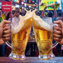 Hongzhu World Cup Football Glass Beer Mug Set with Handle, 700ml (2-Pack) white