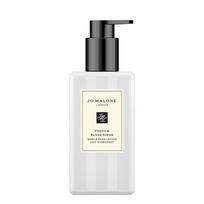 Peony & Blush Suede Body and Hand Lotion 250ml white