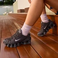 Nike Wmns Shox TL 'Juoda' 38.5 gray