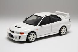 Fujimi Model Initial D serija Lancer Evolution V 1/24 Nr.20 ISD-20 balta