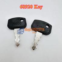 2/5/10PCS 68920 Key for Kubota Utility Vehicles UTV RTV RTV500 RTV900 B BX F GR ZD Tractor Key 2pcs white