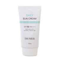 Diomer kasdienis apsauginis kremas nuo saulės 70ml (SPF50), 1 vienetas white