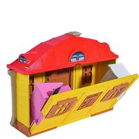 Masha and the Bear Playset Masha's House with 1 Masha figure red