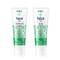 Lion Clinica Enzyme Whitening Toothpaste white