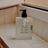 Tea Collective Nourish Body Wash Artemis 280ml gray