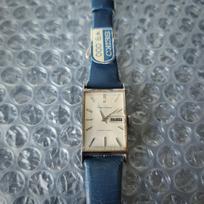 Deadstock SEIKO Chorus Weekdater Manual Winding Watch Rectangular Code [Working Condition] Ladies' 2119-3030 (Management K26A) gray
