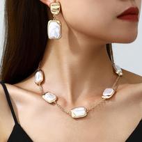Elegant Baroque-Style Faux Pearl Jewelry Set Women Necklace Stud Earrings Bracelet In Geometric Square Design Necklace, Earrings brown