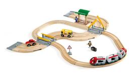 BRIO WORLD Geležinkelio Kelionės Rinkinys 33 Amžius 3+ Žaislas Medinis 33209 & [Viso Detalių] (Traukinio geležinkelis) beige