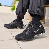 Nike Shox NZ 'Juoda Balta' 43 black