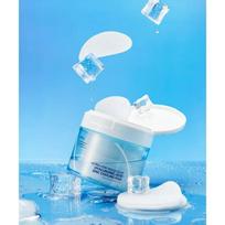 ISNTREE Ultra-low molecule hyaluronic acid zinc cooling pad, 60 sheets, 1 piece white