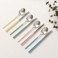 Dream Kitchen Rude Pastel Plonas 4 asmenų stalo įrankių rinkinys, 4 rinkiniai po lygiai, Korėjietiški populiarūs indai gray
