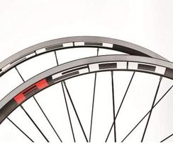 SHIMANO Plento Ratas Priekinis 700C Juodas EWHR501FCBYL WH-R501-F
