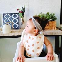 BayKids non-fluorescent rabbit bib, strawberry rabbit bib beige, 1 piece black