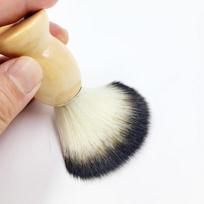 Pasaulinis TNT skutimosi putų šepetėlis, 1 vnt. beige
