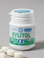 Lotte Xylitol Alpha Cukraus neturintys kramtomieji guminukai buteliuke 48g 1ea white