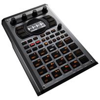 Roland MK II Sampler SP-404