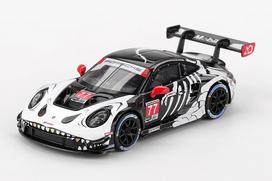 Sunrich MINI GT Porsche 911 GT3 R IMSA Petit Le Mans 2025 AO Racing Finished Model 1/43 #77 (Left-Hand Drive) MGT01143-L gray