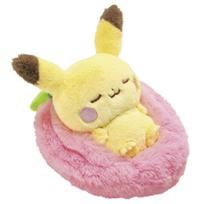 TAKARA TOMY Pokemon PokePeace Miegojantis vaisius Pliušinis žaislas Pikachu beige