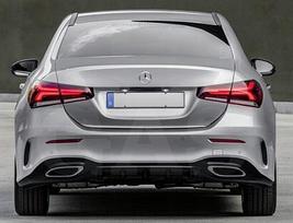 MERCEDES A klasės W177 chromo bagažinės apdaila – bagažinės dangčio akcentas – aukščiausios kokybės automobilio galinė detalė – blizgesio stipriklis.