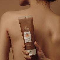 Merpil approved back acne improvement / exfoliation AC + body scrub / mildly acidic hypoallergenic, 200g, 1 piece brown