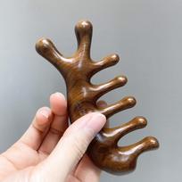 ECLADO Auksinis sandalmedis Gua Sha, 1 vnt brown
