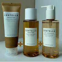 Skin1004 MADAGASCAR CENTELLA TONING TONER 210ml + Light Cleansing Oil 200ml + Cleansing FOAM 125ml, 1 piece white