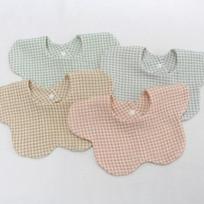 Bebepen fluffy check 4-ply gauze baby bib baby bib, flower, 1 piece, pink white