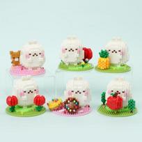 Art Box/Plus Fun Molang Nano Block (Choose 1 out of 6 types) Pineapple molang white
