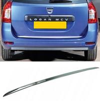 „Dacia LOGAN MCV II“ chromo bagažinės apdaila – bagažinės dangčio akcentas – aukščiausios kokybės automobilio galinė detalė – blizgesio stipriklis . .