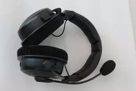 Išparduodama. beyerdynamic Headset MMX 330 PRO Full size Available Microphone Wired 3.5 mm jack Juodas PAŽEISTA PAKUOTĖ