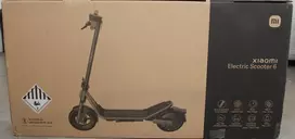 Išparduodama. Xiaomi Electric Scooter 6 GL Xiaomi 24 mėn. PAŽEISTA PAKUOTĖ AND PAINT.ITEM IS SCRATCHED DIRTY