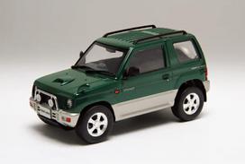 Fujimi Model scale Mitsubishi Pajero Mini 1994 1/24 VR-II ID-1 balta