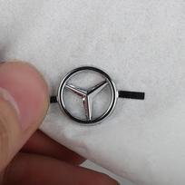Automobilio lipdukas Mercedes Benz 3D metalinis mažas ženklelis Automobilio dekoravimo prekės Auto DIY emblema Modifikavimo priedai Mercedes Benz AMG 2PCS gray