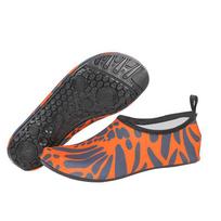 Unisex neslystantys vandens batai - Minkšti, apsaugantys nuo įpjovimų, basų pėdų odos batai paplūdimiui, plaukimui ir lauko veiklai L [size 38-39] oranžinė