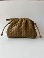 DIVANI 2026 Pintas debesies krepšys - Madingas rankinis ir peties pasiuntinio krepšys 22x9x14 cm brown
