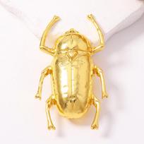 Vintage Heavy Metal Brooch Neutral Gold Exaggerated Beetle Insect Brooch Exquisite Fun Creative Jewelry Accessories Gifts beige