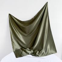 90Cm Silk Scarf Simulation Silk Satin Headscarf Dopamine Square Scarf Women'S Headscarf Solid Color Printed Pleated Silk Scarf pleated 90*90cm black