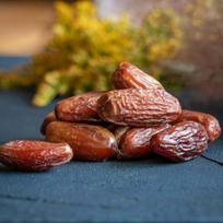 Ekologiškos datulės Deglet Nour be kauliukų (džiovintos) : svoris - 1 kg