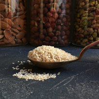 Ekologiškos lukštentos sezamų sėklos : svoris - 1 kg