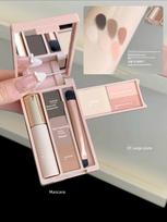 Comprehensive Mini Plate! Judydoll JudydoLL Travel Palm Plate Matte Makeup Palette Highlight Eyeshadow Blush Eyelashes