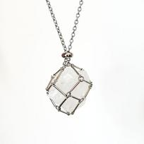 Raw Crystal Holder Necklace Cage for Stones DIY Adjustable Natural Gemstone Pendant Necklace Jewelry Colorful 2-4cm chain length:60+5cm white